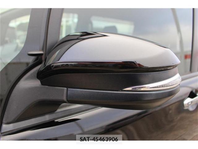 Toyota NOAH 2018-02 8816954-19