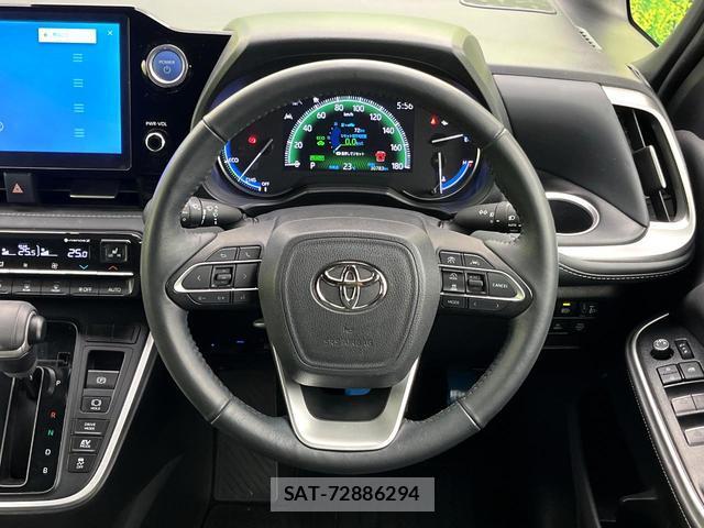 Toyota NOAH 2022-11 8816975-10