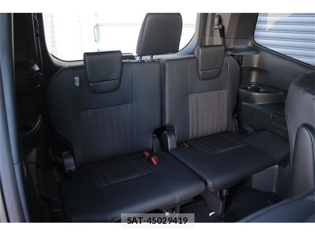 Toyota NOAH 2026-07 8816987-7