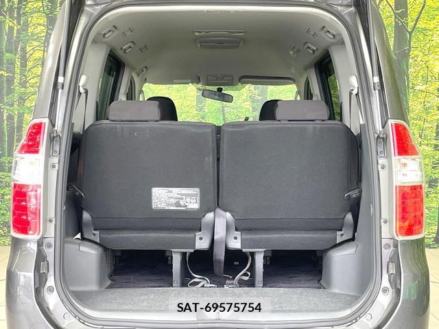 Toyota NOAH 2009-09 8817263-10