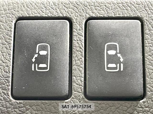 Toyota NOAH 2009-09 8817263-5