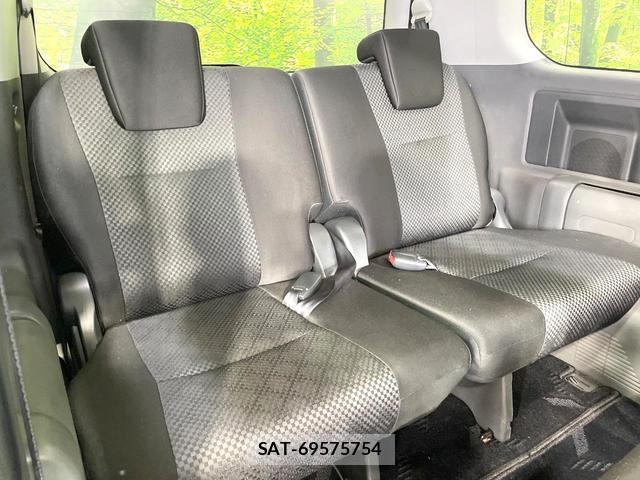 Toyota NOAH 2009-09 8817263-9