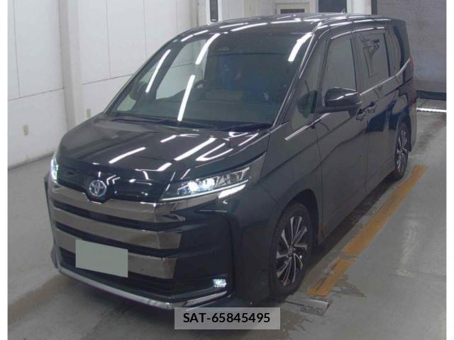 Toyota NOAH 2023-01 8817312-7