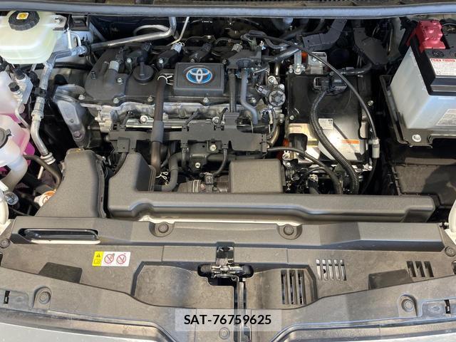 Toyota NOAH 2025-06 8817670-18