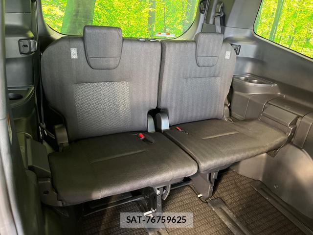 Toyota NOAH 2025-06 8817670-9