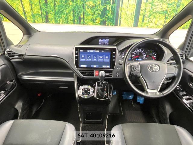 Toyota NOAH 2019-08 8817805-1