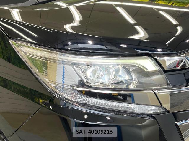 Toyota NOAH 2019-08 8817805-12