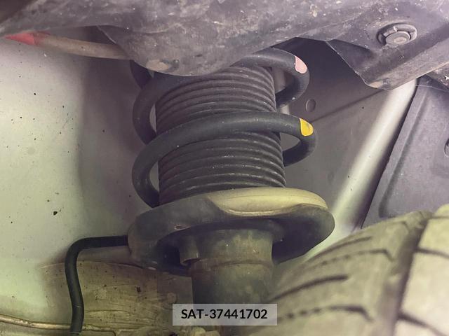Nissan NOTE 2017-01 8812123-19