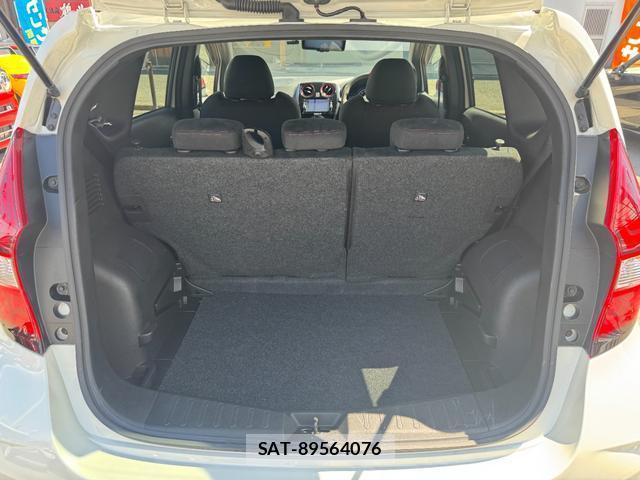 Nissan NOTE 2017-05 8812523-18