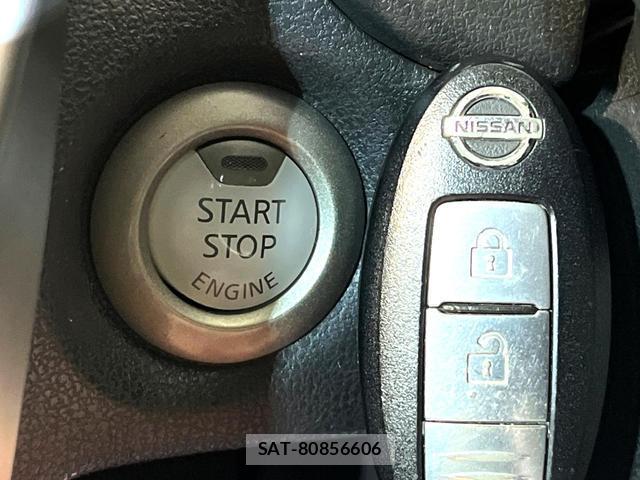 Nissan NOTE 2014-11 8812859-6