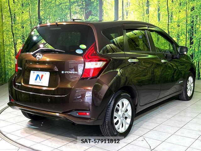 Nissan NOTE 2018-11 8812875-16