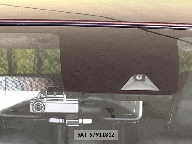 Nissan NOTE 2018-11 8812875-4