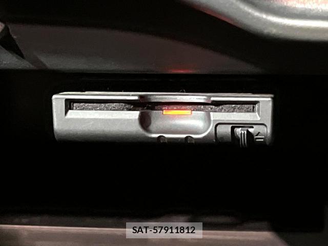 Nissan NOTE 2018-11 8812875-6