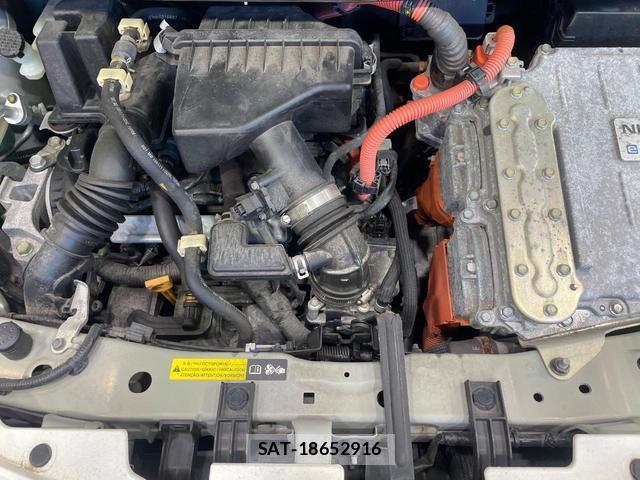 Nissan NOTE 2017-03 8812880-17