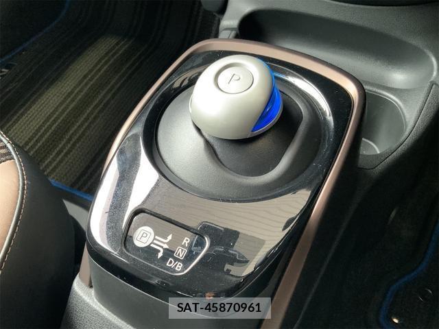 Nissan NOTE 2019-11 8813022-9
