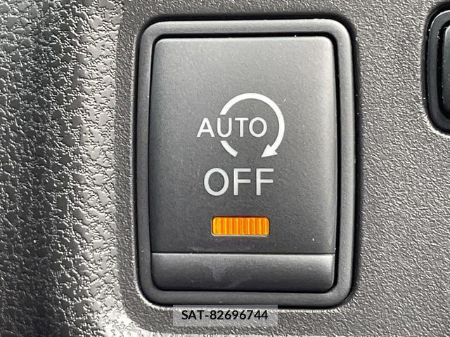 Nissan NOTE 2014-01 8813115-6