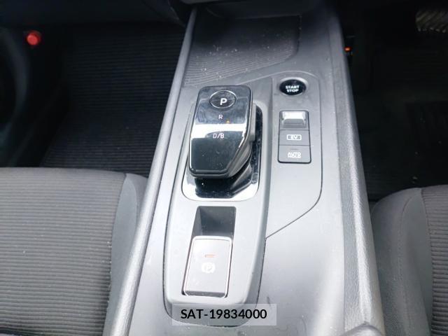 Nissan NOTE 2021-08 8813767-11
