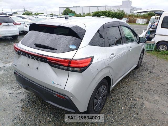 Nissan NOTE 2021-08 8813767-4