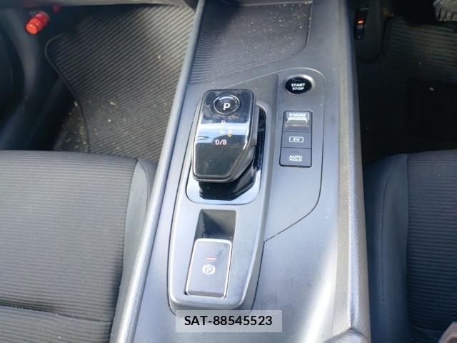 Nissan NOTE 2021-09 8813773-11