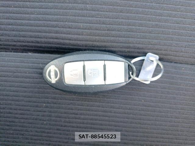 Nissan NOTE 2021-09 8813773-14
