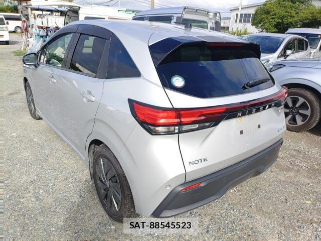 Nissan NOTE 2021-09 8813773-5