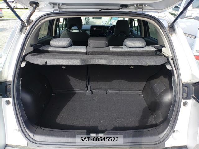 Nissan NOTE 2021-09 8813773-7
