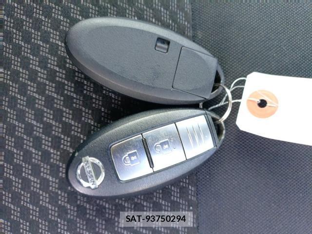 Nissan NOTE 2020-08 8813774-14