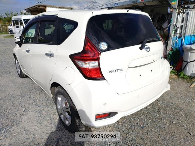 Nissan NOTE 2020-08 8813774-5