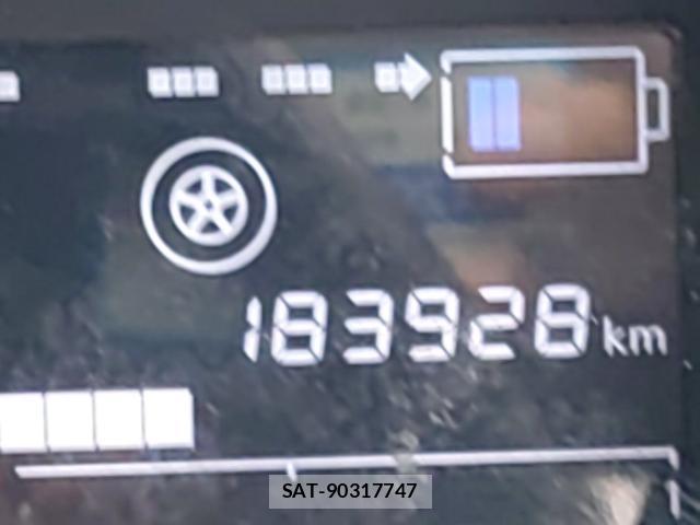 Nissan NOTE 2018-09 8813791-9