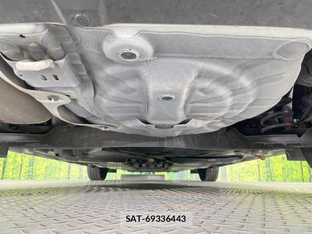 Nissan NOTE 2022-04 8813988-18