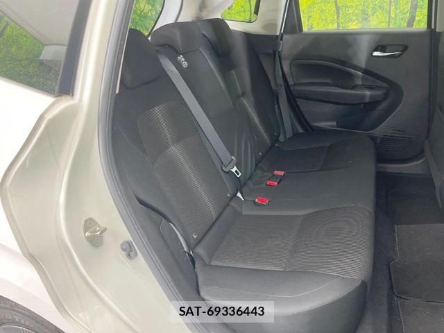 Nissan NOTE 2022-04 8813988-8