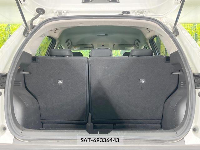 Nissan NOTE 2022-04 8813988-9