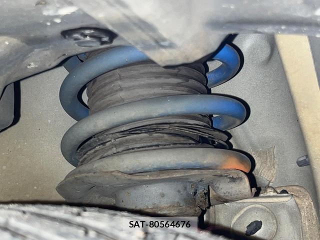 Nissan NOTE 2013-05 8814193-19