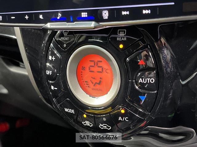 Nissan NOTE 2013-05 8814193-6