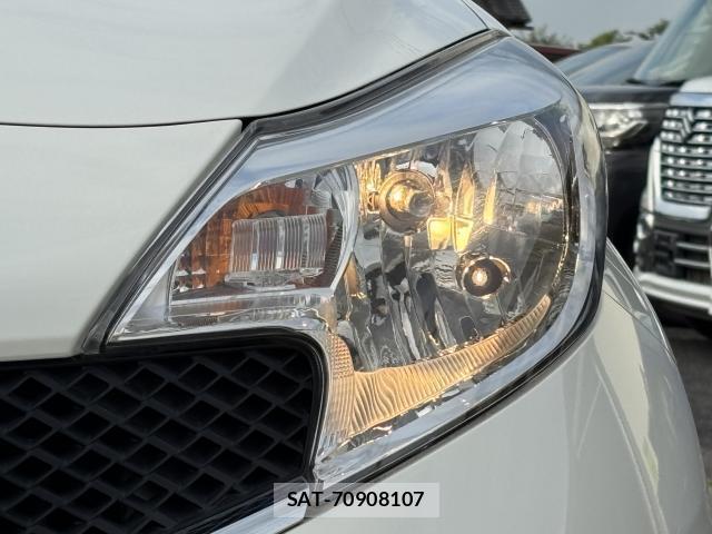 Nissan NOTE 2016-09 8814265-16