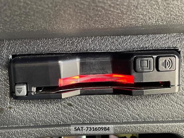 Nissan NOTE 2024-04 8814395-6