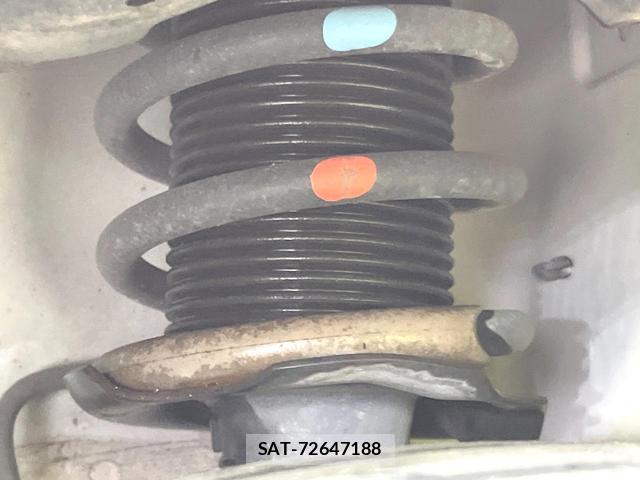 Nissan NOTE 2017-10 8814586-19