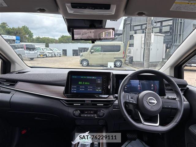 Nissan NOTE 2022-12 8814704-12