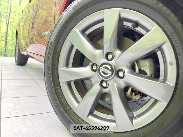 Nissan NOTE 2017-10 8814854-11