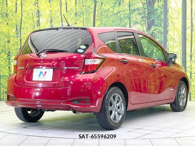 Nissan NOTE 2017-10 8814854-15