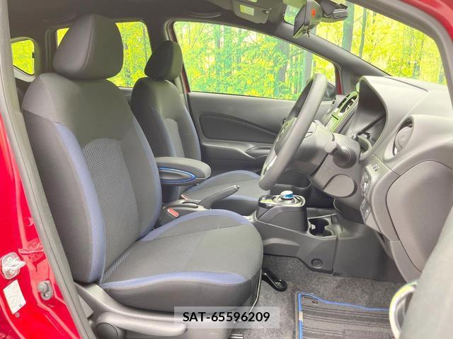 Nissan NOTE 2017-10 8814854-6