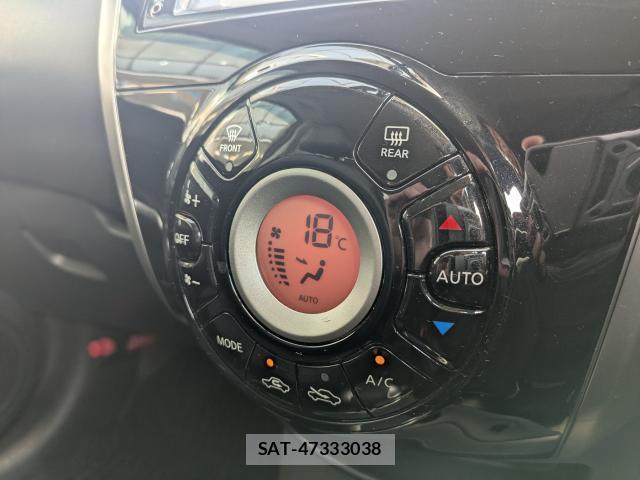 Nissan NOTE 2013-09 8814926-19