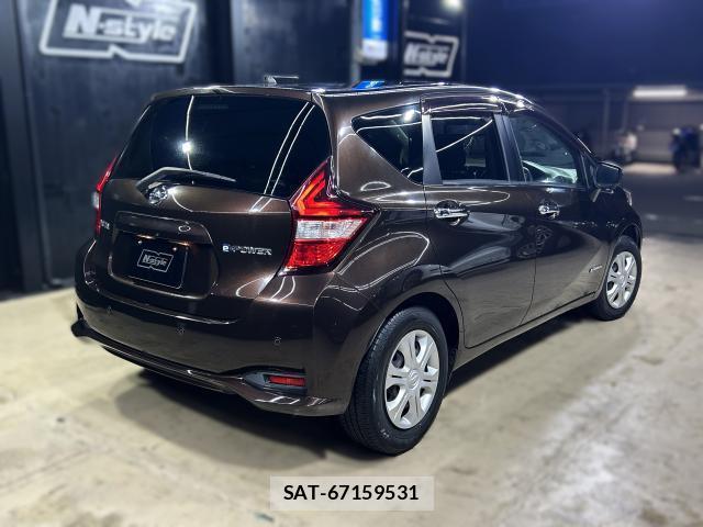 Nissan NOTE 2018-08 8814947-10