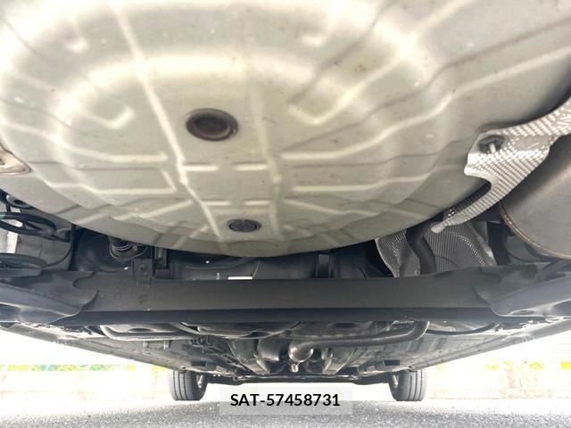 Nissan NOTE 2017-11 8815004-18