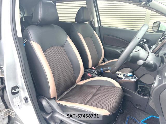 Nissan NOTE 2017-11 8815004-7