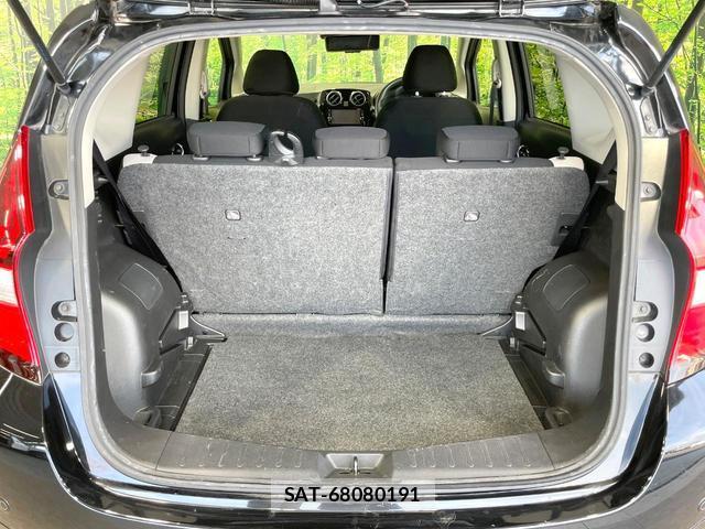 Nissan NOTE 2019-02 8815189-9