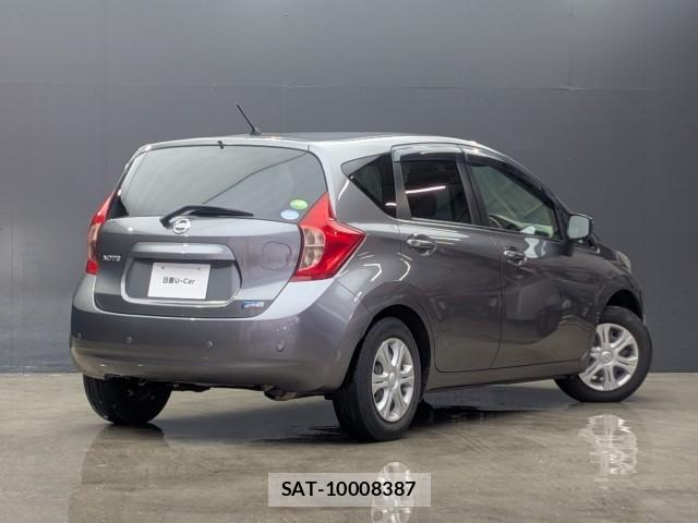 Nissan NOTE 2015-03 8815212-1