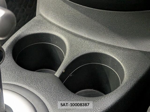 Nissan NOTE 2015-03 8815212-12