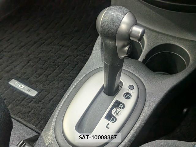 Nissan NOTE 2015-03 8815212-8