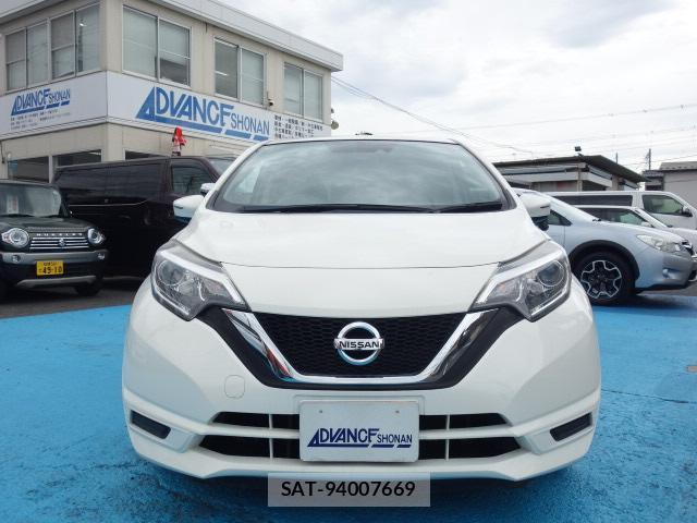 Nissan NOTE 2017-07 8815294-14